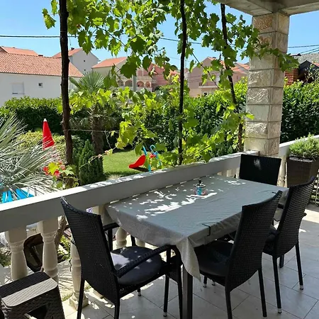 Dubrovnik - Ivanica: “Sunnyhills Apartments” With Pool Exterior photo