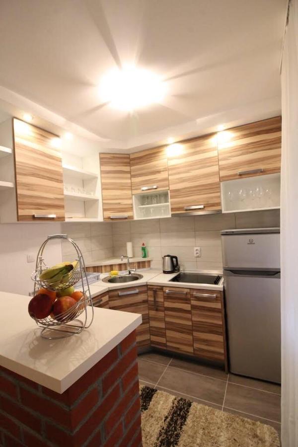 Dubrovnik - Ivanica: “sunnyhills Apartments” With Pool Apartment *