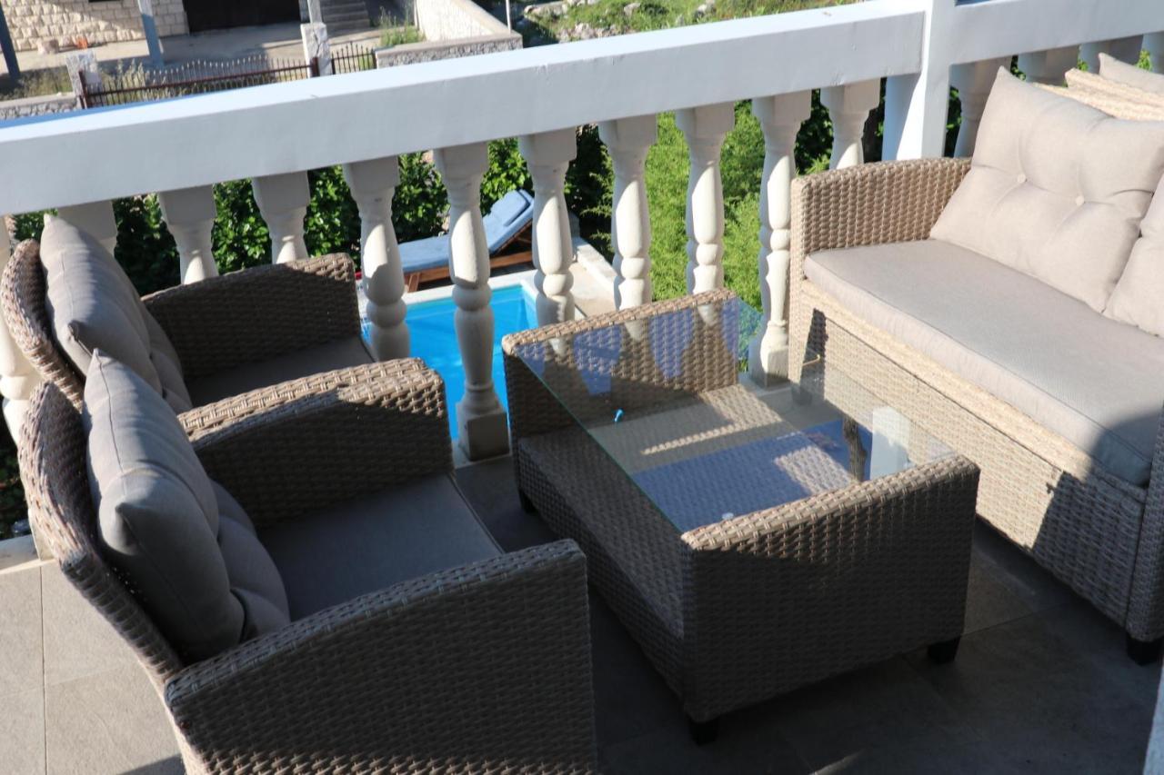 Apartment Dubrovnik - Ivanica: “sunnyhills Apartments” With Pool *