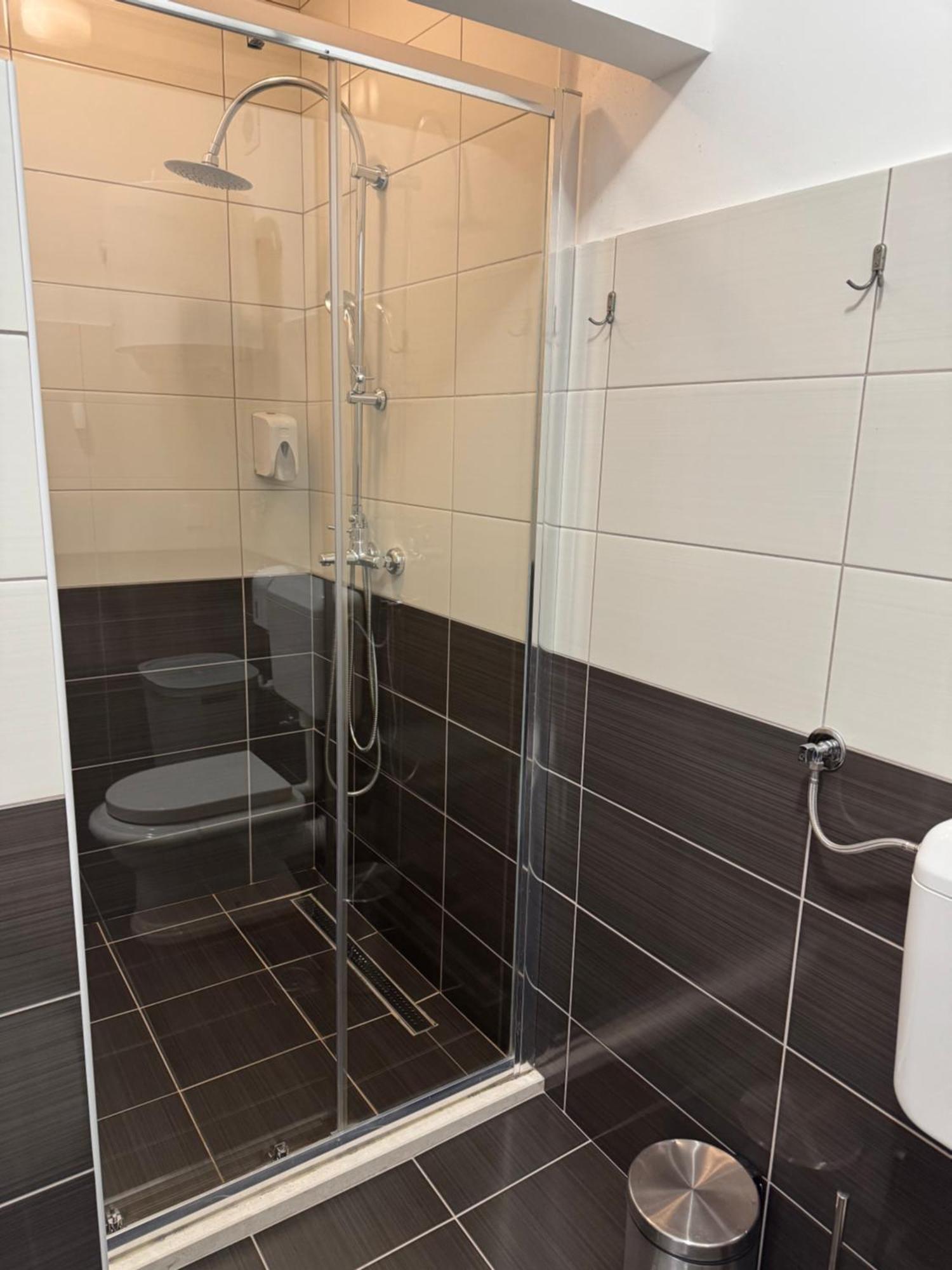 Apartment Dubrovnik - Ivanica: “sunnyhills Apartments” With Pool Ivanica
